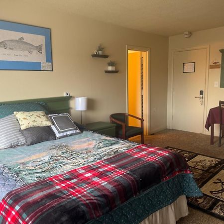 The Kenai Inn Esterno foto
